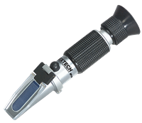 RF15 Portable Sucrose Brix Refractometer (0 to 32%) with ATC