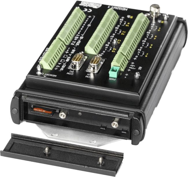 HD32MT.1-16-channel-datalogger-2.png