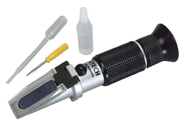 Extech Portable Battery Coolant/Glycol Refractometer with ATC (°F), RF40