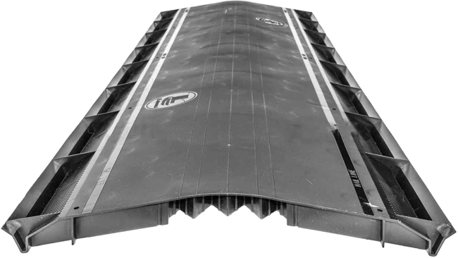 01-2013-03-12-OR4S-038-Edit (1).png