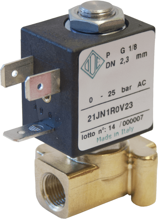 21JN1R0V23_NEW-600x787.png