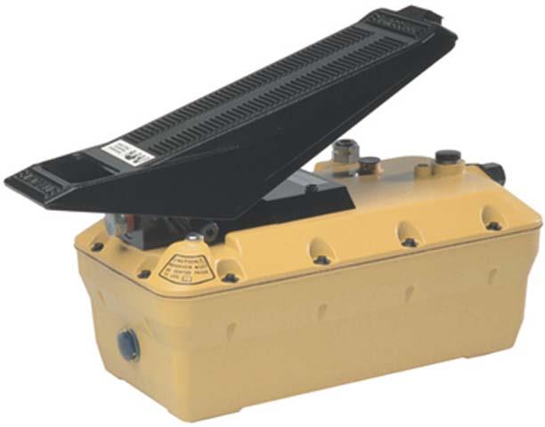 Pioneer Air/Hydraulic Pump (82C-0AP)